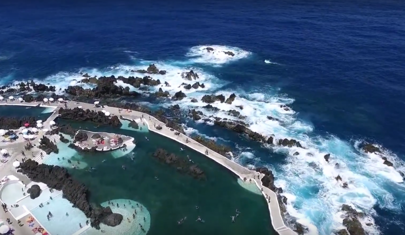 Porto Moniz, Atlantic swimming pool 